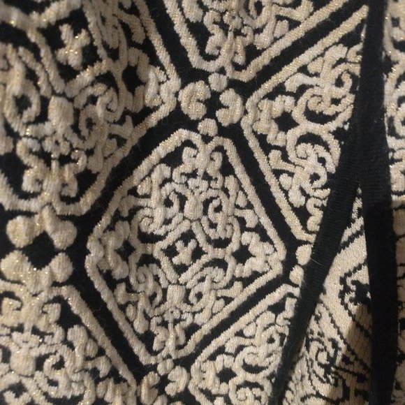 Damask Long Knit Cardigan - Picture 2 of 4